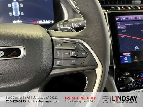 New 2025 Jeep Grand Cherokee Limited w/ Luxury Tech Group II image 35