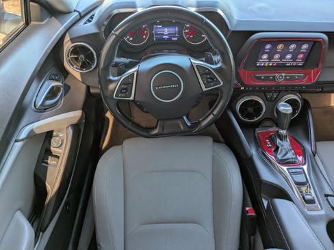 Used 2023 Chevrolet Camaro LT image 4