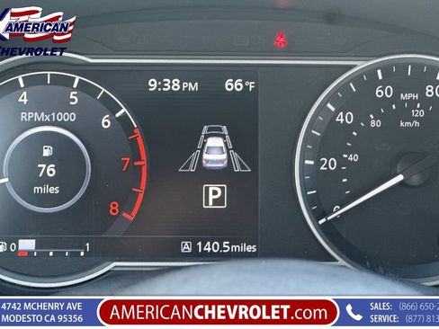 Used 2025 Nissan Versa SV FWD image 34