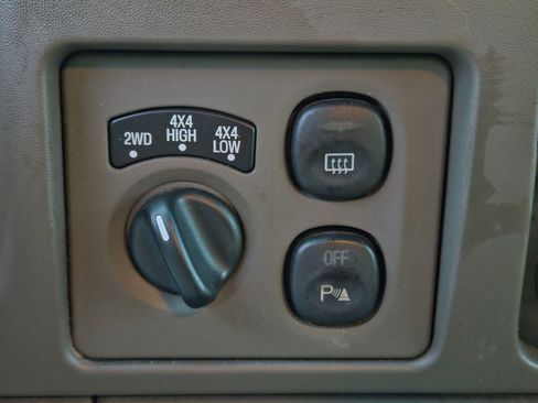 Used 2001 Ford Excursion Limited image 26