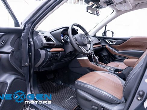 Used 2023 Subaru Forester Touring image 25