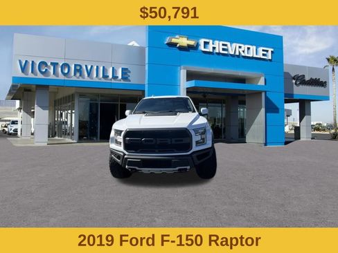 Used 2019 Ford F150 Raptor w/ Equipment Group 802A Luxury AWD/4WD image 2