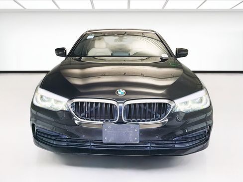 Used 2019 BMW 530i w/ Convenience Package RWD image 2