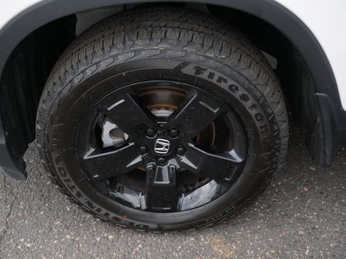 Used 2024 Honda Ridgeline Black Edition image 15