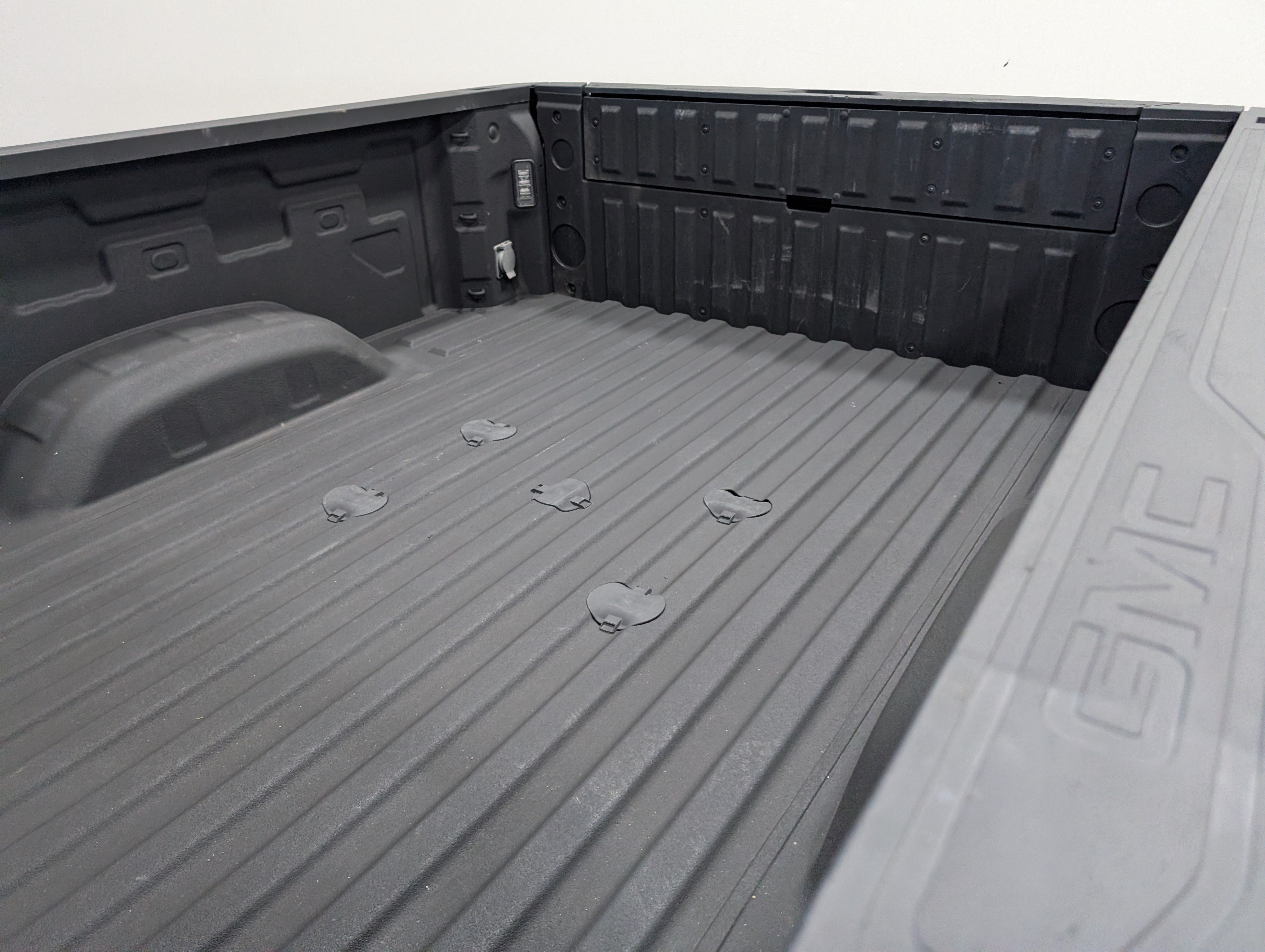 Used 2025 GMC Sierra 2500 SLE w/ Preferred Package AWD/4WD image 10