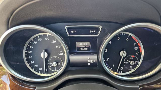 Used 2014 Mercedes-Benz GL 550 4MATIC w/ Driver Assistance Package image 32