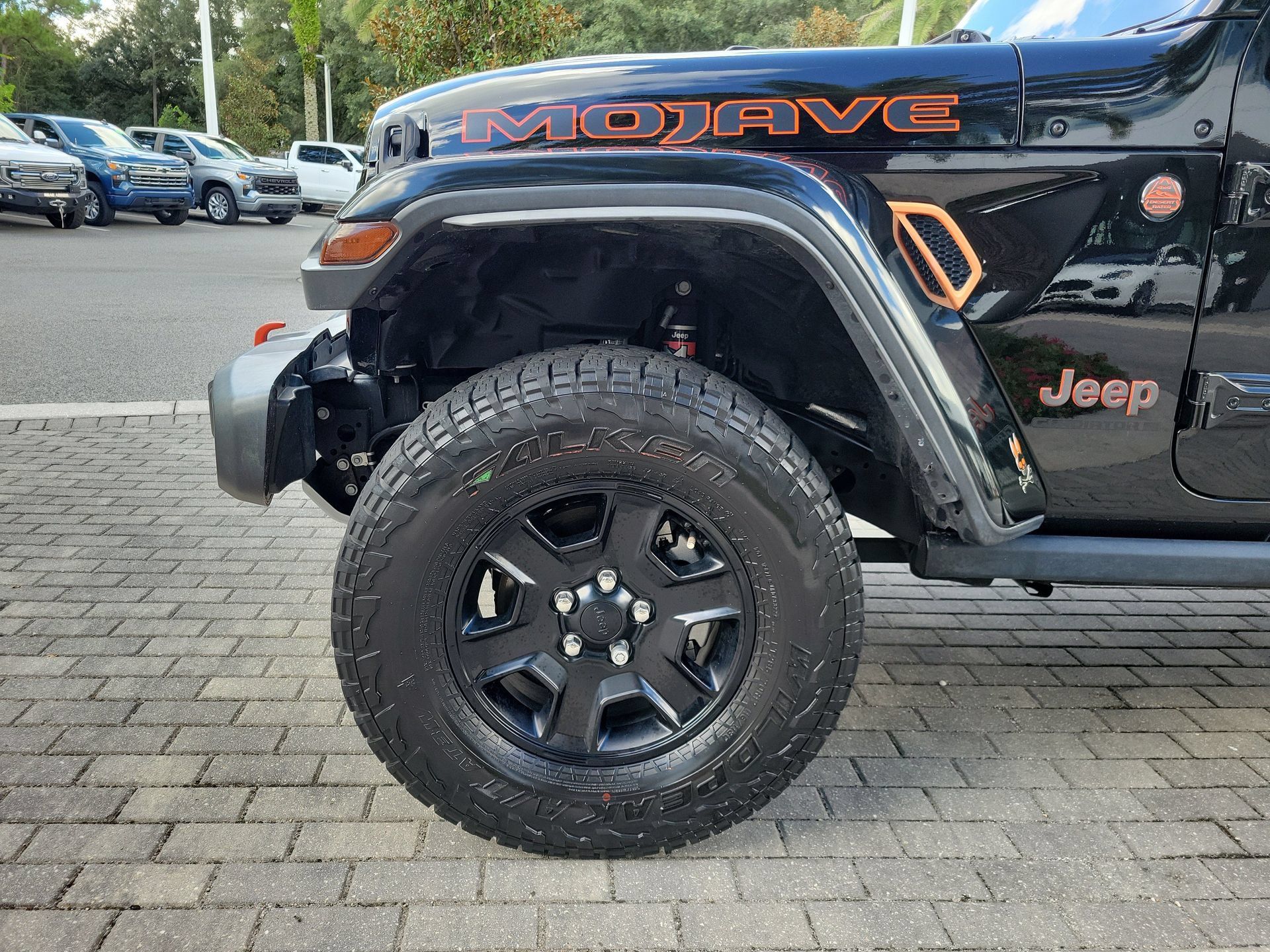 Used 2023 Jeep Gladiator Mojave w/ Trailer Tow Package AWD/4WD image 7