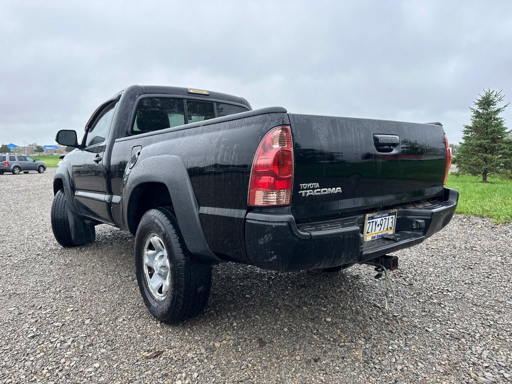 Used 2012 Toyota Tacoma 4x4 Regular Cab image 7