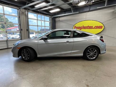 Used 2020 Honda Civic EX image 2