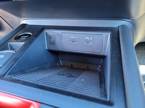 New 2026 Nissan Kicks SR w/ Cold Weather Package FWD image 32