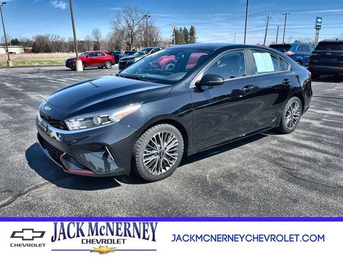 Used 2023 Kia Forte GT-Line FWD image 1