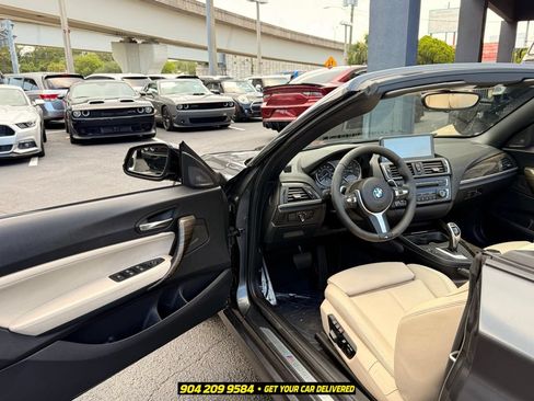 Used 2015 BMW M235i Convertible RWD image 21