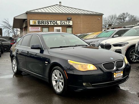 Used 2010 BMW 535i xDrive Sedan AWD/4WD image 3