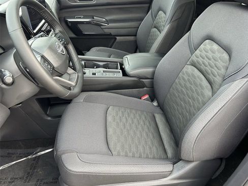 New 2026 Nissan Pathfinder SV FWD image 31