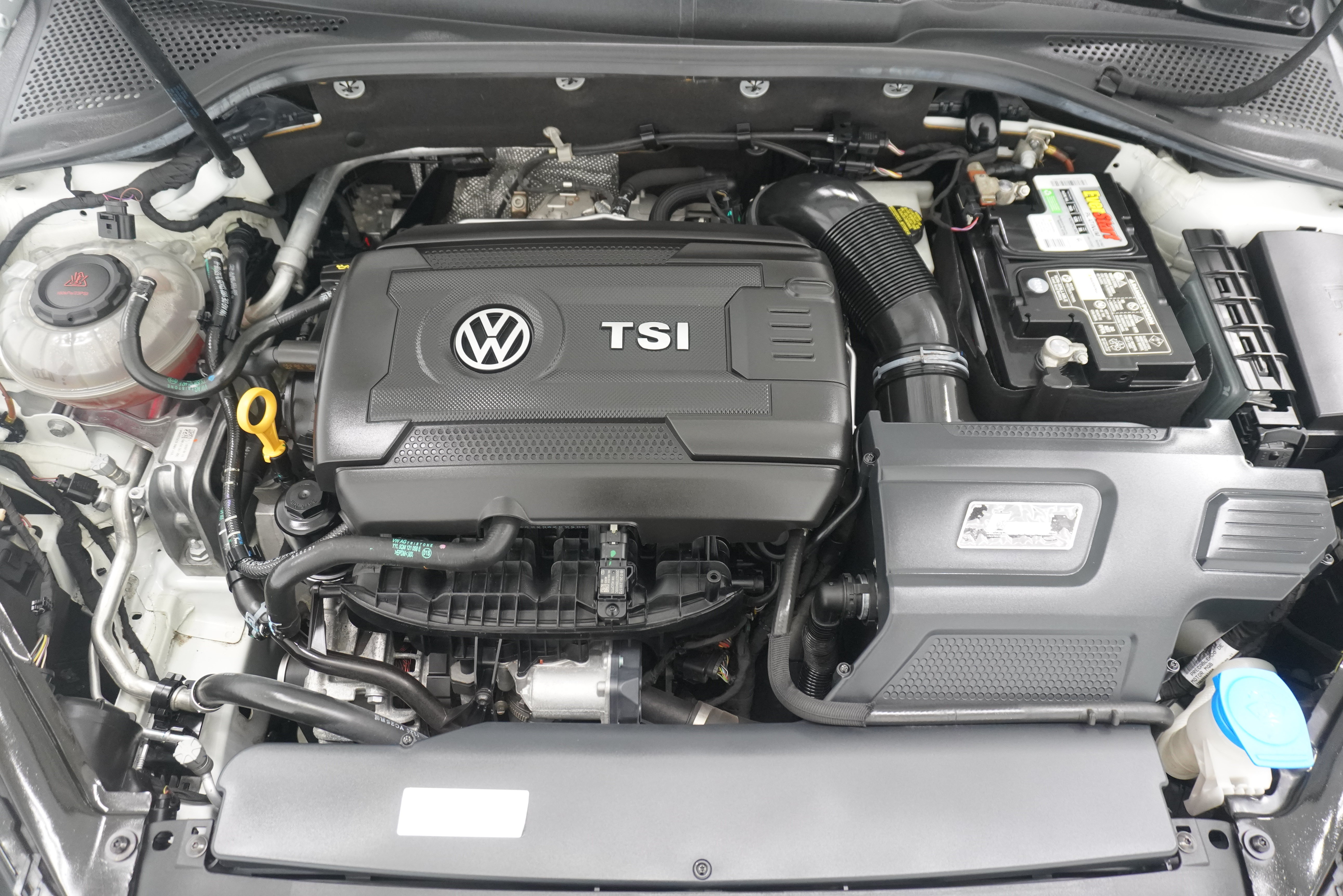 Used 2021 Volkswagen GTI S FWD image 25