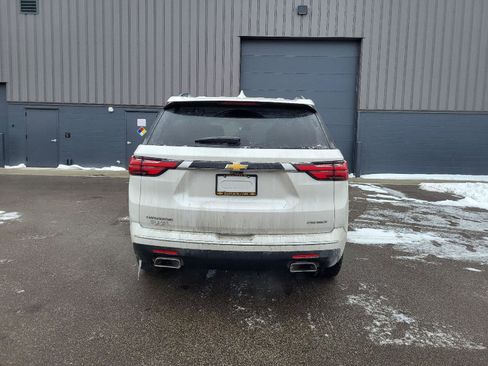 Used 2023 Chevrolet Traverse Premier image 4