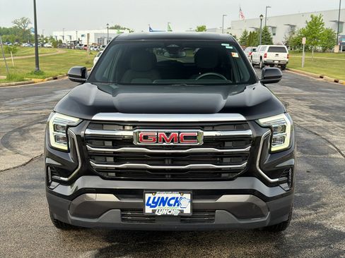 Used 2025 GMC Terrain Elevation AWD/4WD image 7