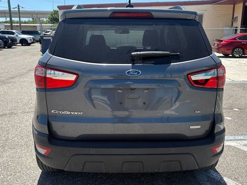 Used 2020 Ford EcoSport SE image 4