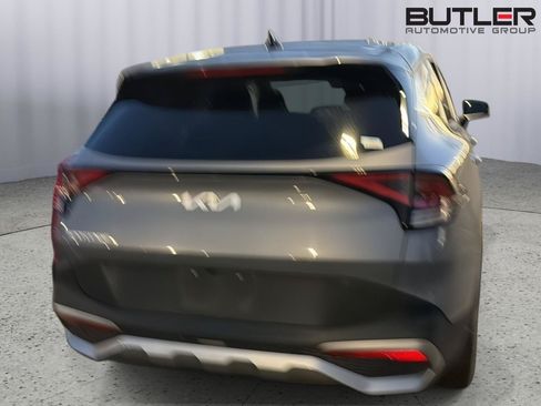 Used 2023 Kia Sportage EX FWD image 9