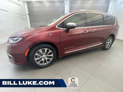 Certified 2023 Chrysler Pacifica Pinnacle