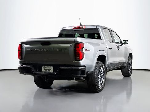 Certified 2024 Chevrolet Colorado Z71 w/ Z71 Convenience Package 2 AWD/4WD image 7