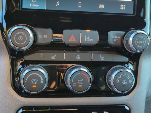 Used 2026 RAM 1500 Big Horn AWD/4WD image 16