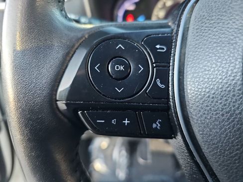 Used 2021 Toyota RAV4 XSE image 11