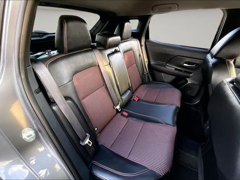 Certified 2025 Nissan Kicks SR image 24