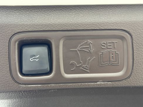 Certified 2023 Ford Expedition Max King Ranch image 12