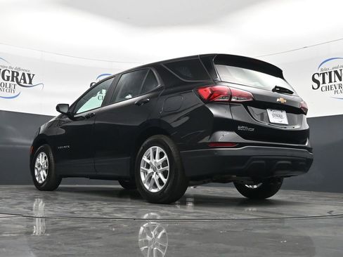 Used 2024 Chevrolet Equinox LS w/ Driver Confidence II Package FWD image 30