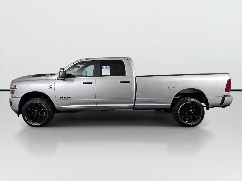 New 2026 RAM 2500 Big Horn AWD/4WD image 8