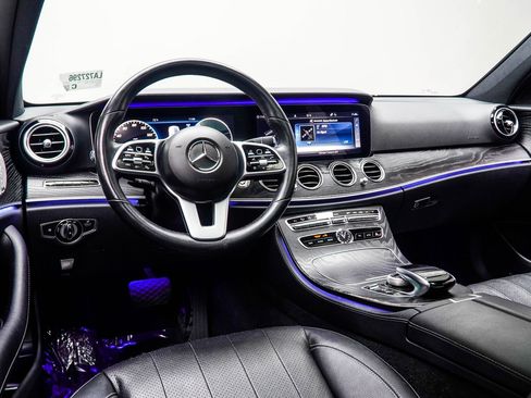Used 2020 Mercedes-Benz E 350 4MATIC Sedan w/ Parking Assistance Package image 5
