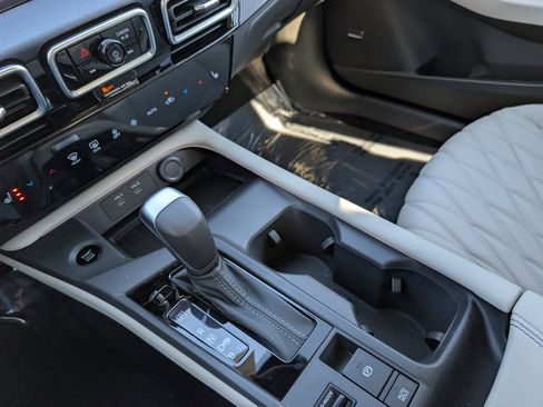 New 2026 Nissan Sentra SL w/ Floor Mat Package FWD image 19