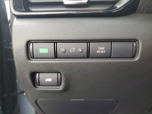 Used 2024 Nissan Sentra SV w/ All-Weather Package image 25