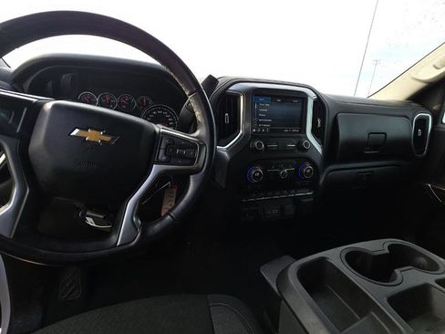 Used 2021 Chevrolet Silverado 1500 LT w/ Fleet Comfort Package image 9