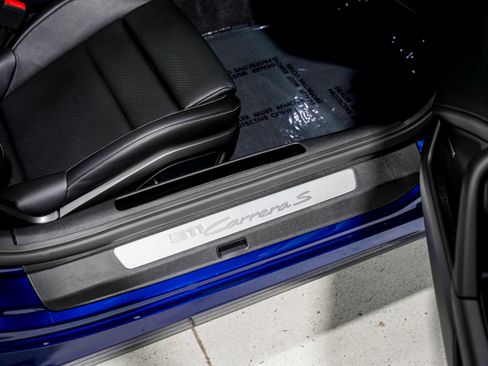 Used 2020 Porsche 911 Carrera S image 29