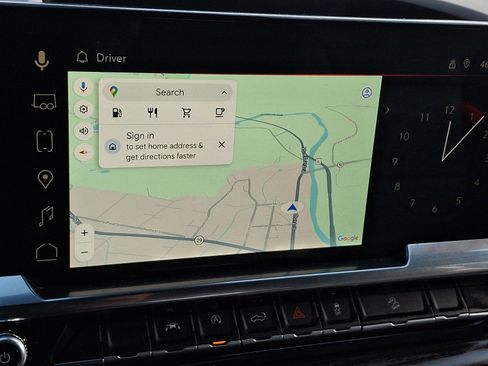 Used 2023 GMC Sierra 1500 SLT w/ SLT Premium Package image 17