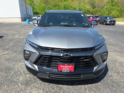 Used 2023 Chevrolet Blazer RS w/ Driver Confidence II Package AWD/4WD image 3