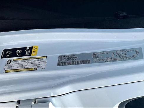 Used 2022 Jeep Gladiator Sport AWD/4WD image 20