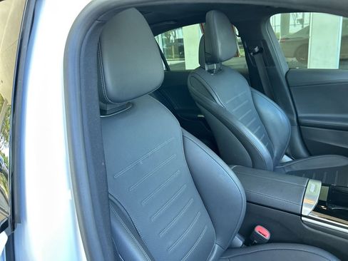 Used 2024 Mercedes-Benz C 300 Sedan image 20