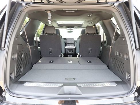 New 2026 GMC Yukon AT4 AWD/4WD image 37