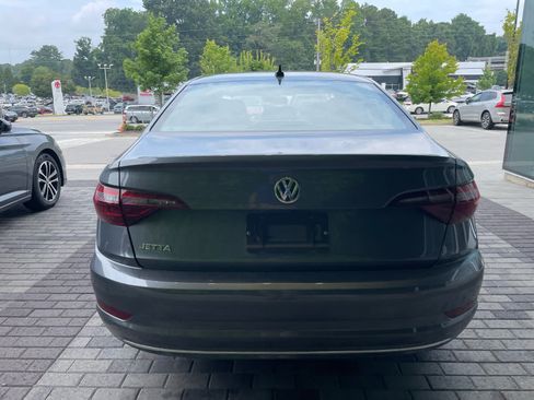Used 2021 Volkswagen Jetta S w/ Driver Assistance Package FWD image 20