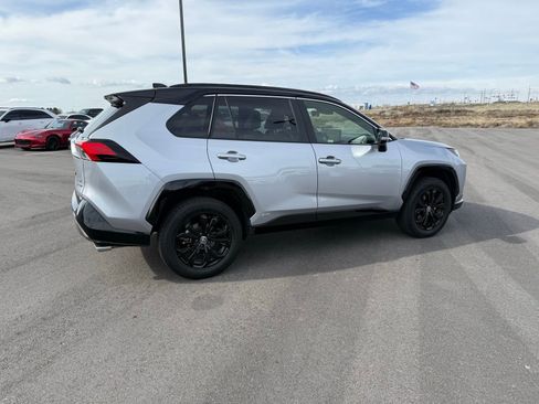 Used 2023 Toyota RAV4 XSE AWD/4WD image 15
