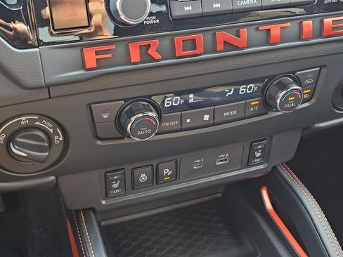 New 2026 Nissan Frontier PRO-4X w/ Tow Package AWD/4WD image 27