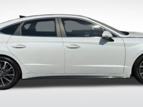 Used 2020 Hyundai Sonata Limited w/ Cargo Package FWD image 6