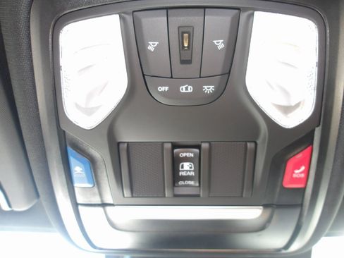 New 2026 RAM 2500 Tradesman image 18