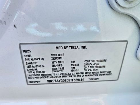 Used 2026 Tesla Model Y 2WD image 22