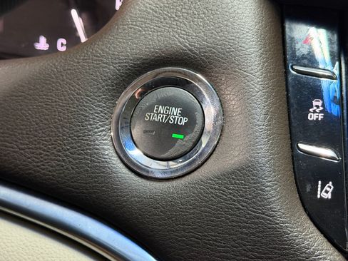 Used 2014 Cadillac XTS Luxury w/ Driver Awareness Package FWD image 13