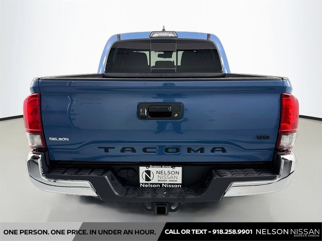 Used 2019 Toyota Tacoma TRD Off-Road AWD/4WD image 6