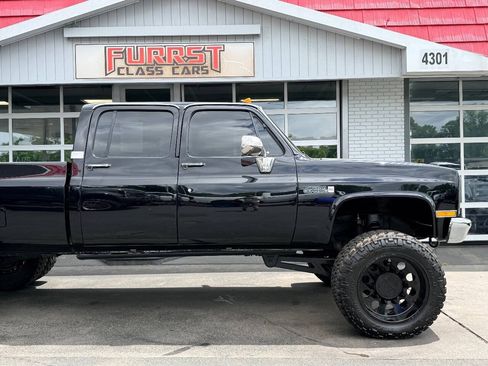 Used 1987 GMC Sierra 3500 4x4 Crew Cab image 18